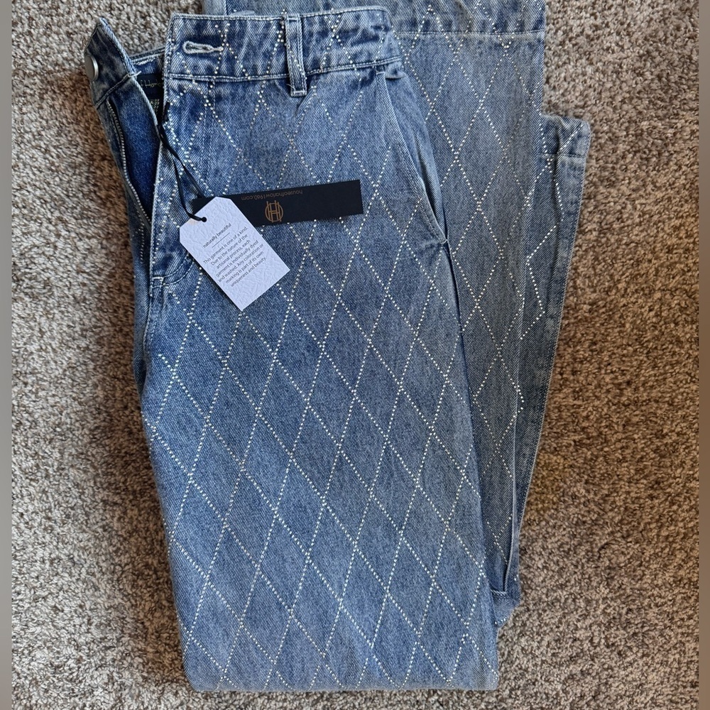 NEW WITH TAGS HOUSE OF HARLOW 1960 Rhinestone Denim Pants maya jeans. - Picture 6 of 7